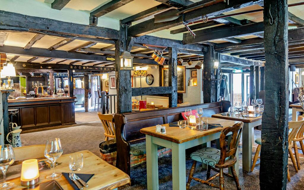 Gameskeepers_Interior (4).jpg