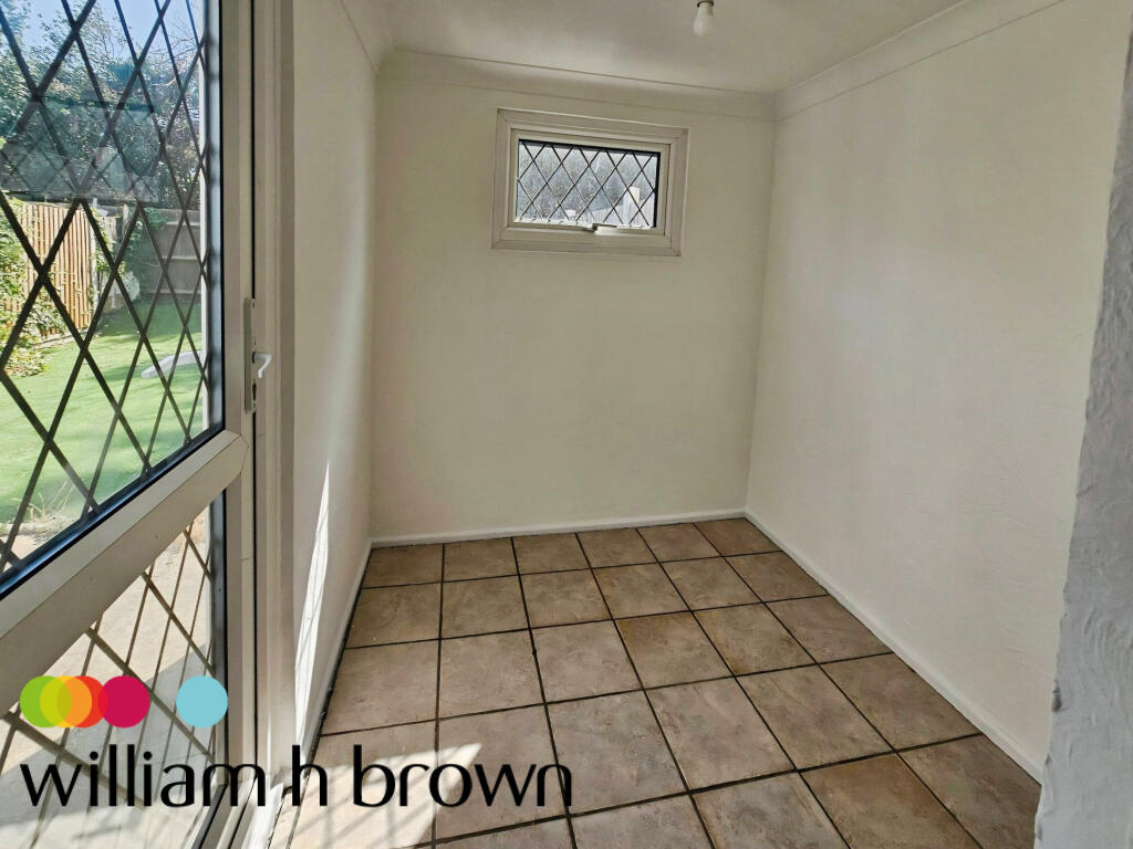 House in Harwich, Ramsey and Parkeston - More