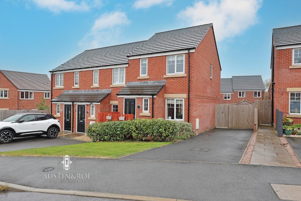 2-bed terraced on Nixon Lane, Stone, Staffs, ST15 0WR, £225,000