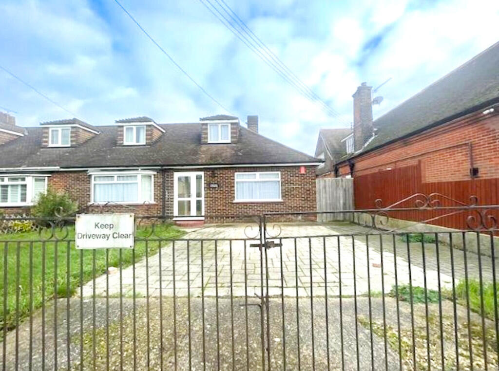 Main image of property: Cooling Street, Cliffe