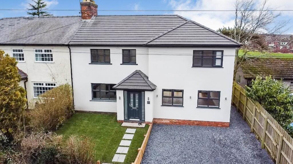 Main image of property: Parsons Brow, St Helens