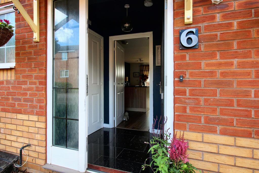 St. Laurence Close, Meriden, CV7, Meriden