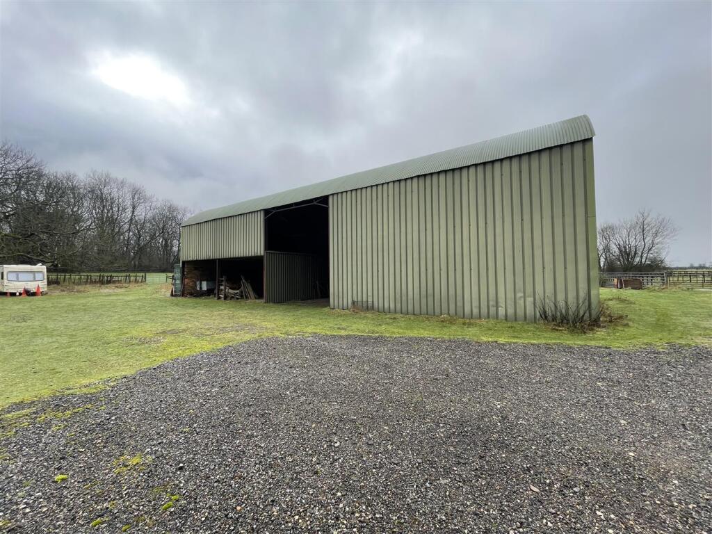 Main image of property: Dutch Barn, Pennyspring Farm, Scragged Oak Road