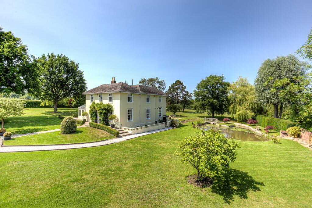House in Chelmsford - View 2