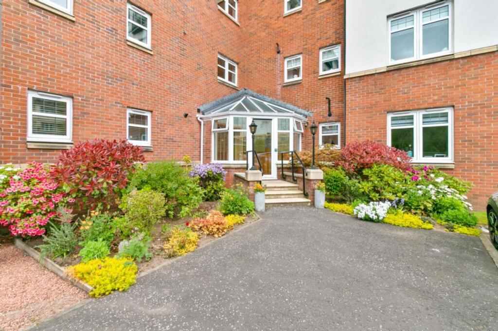 Ayr Road, Giffnock, G46 photo 3
