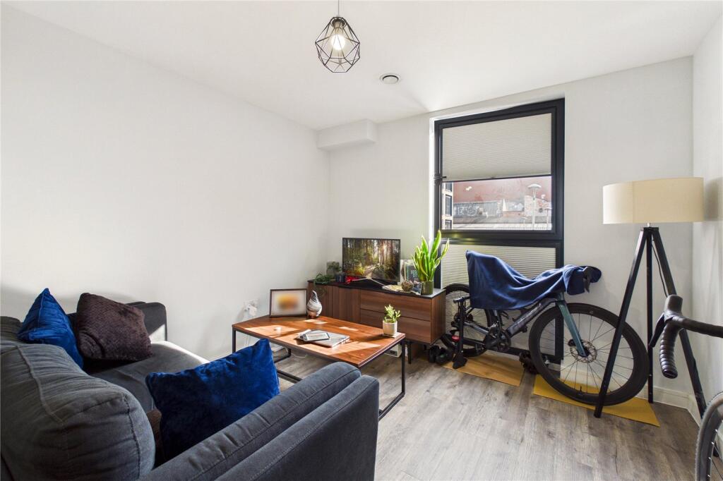 Apartment in Birmingham - View 3