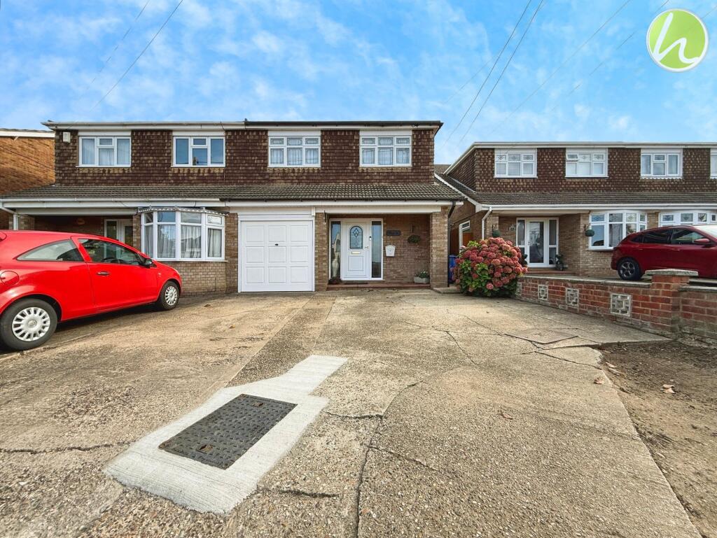 4-bed semi-detached on Chamberlain Avenue, Corringham, SS17, £475,000