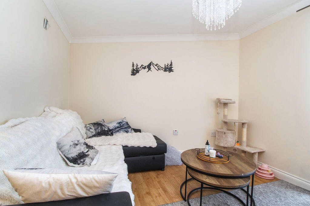 Palgrave Road, Bedford, MK42 photo 4