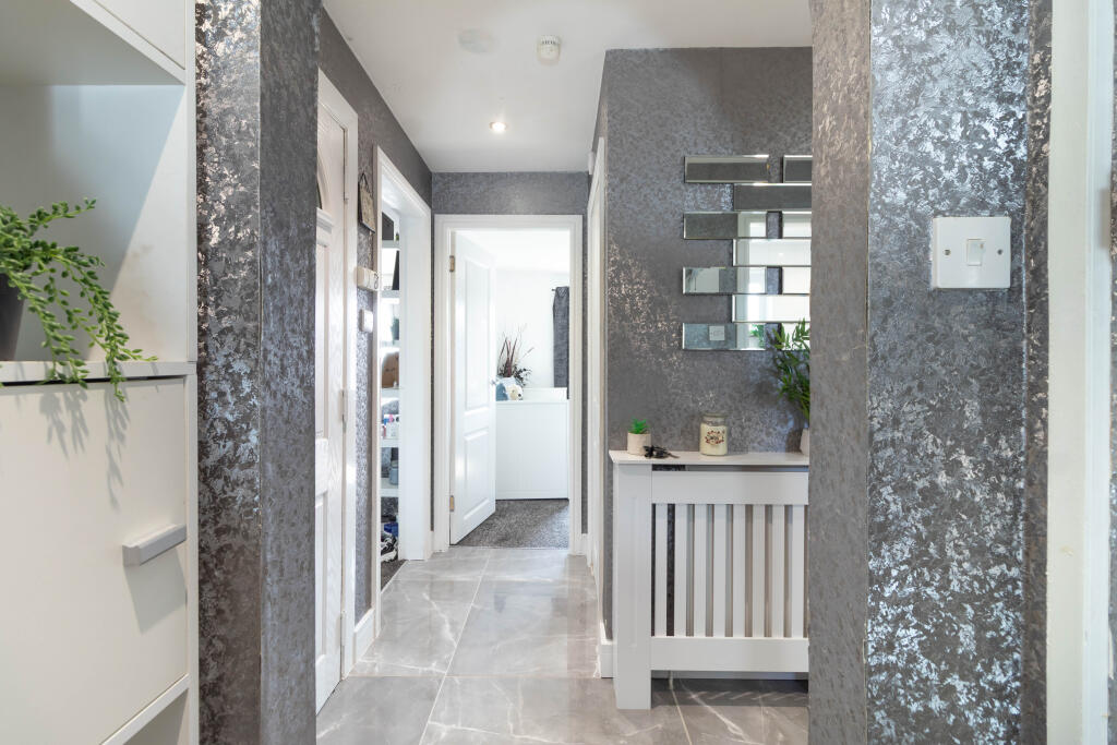 Apartment in Dundee - More
