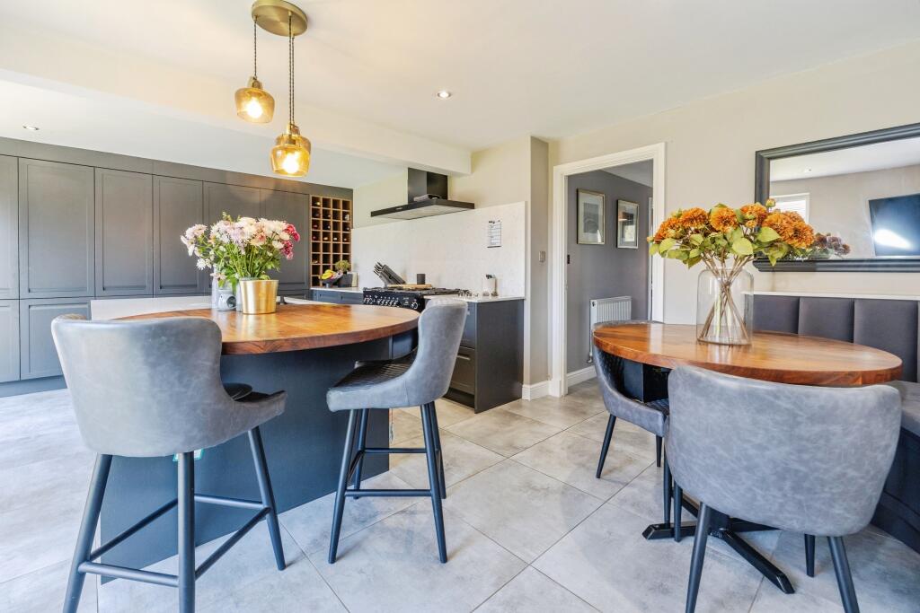 House in West Lindsey, Sudbrooke CP - View 5