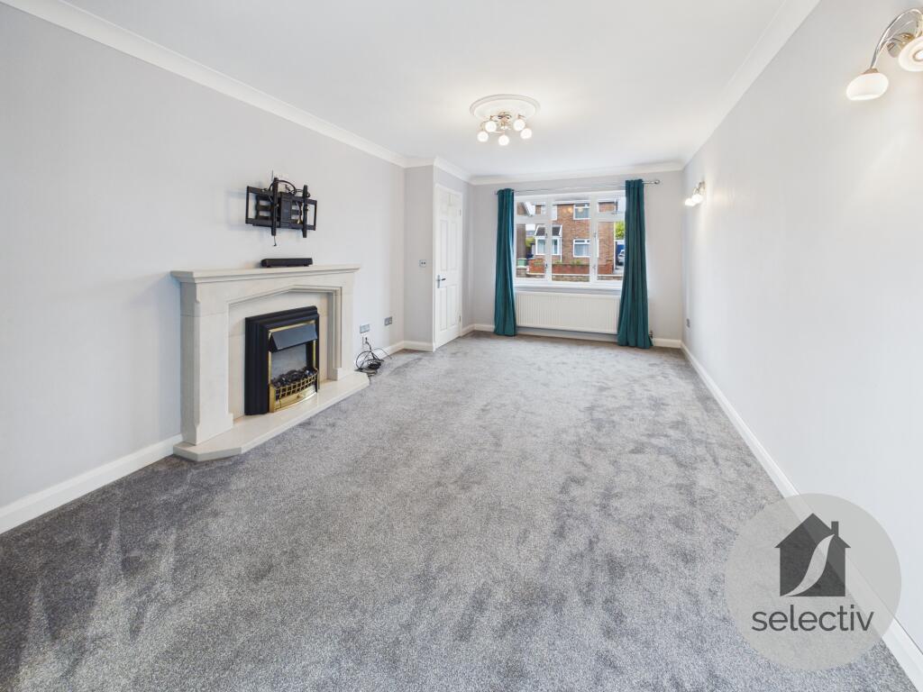 Fulmerton Crescent, Redcar, North Yorkshire photo 2