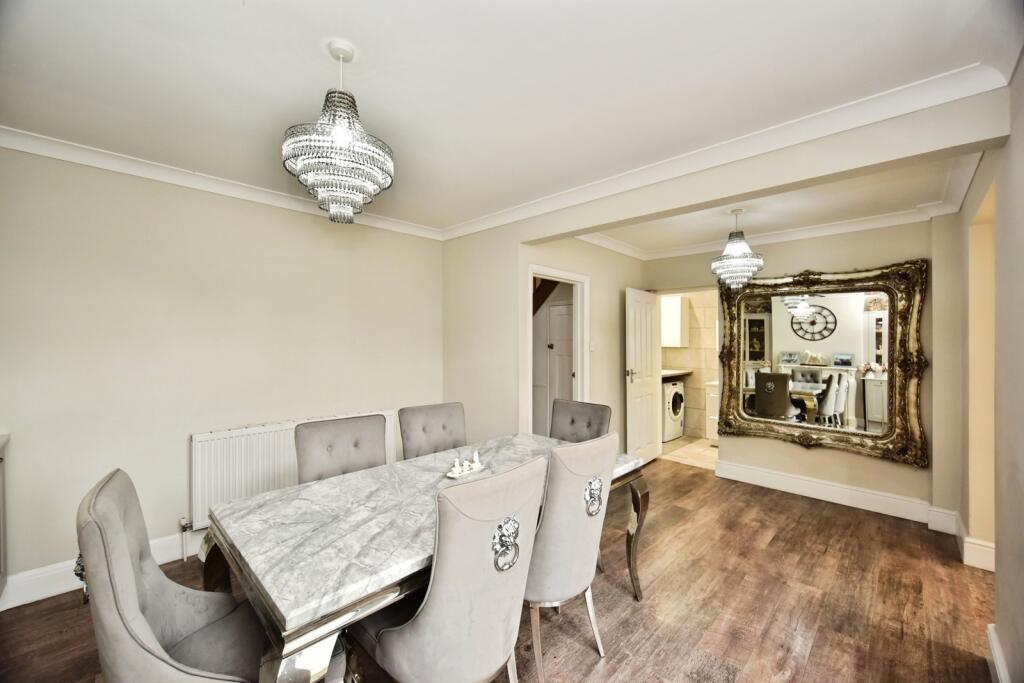 Main image of property: Park Avenue, Sittingbourne, Kent, ME10