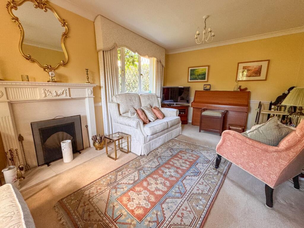 House in Bournemouth, Colehill - View 3