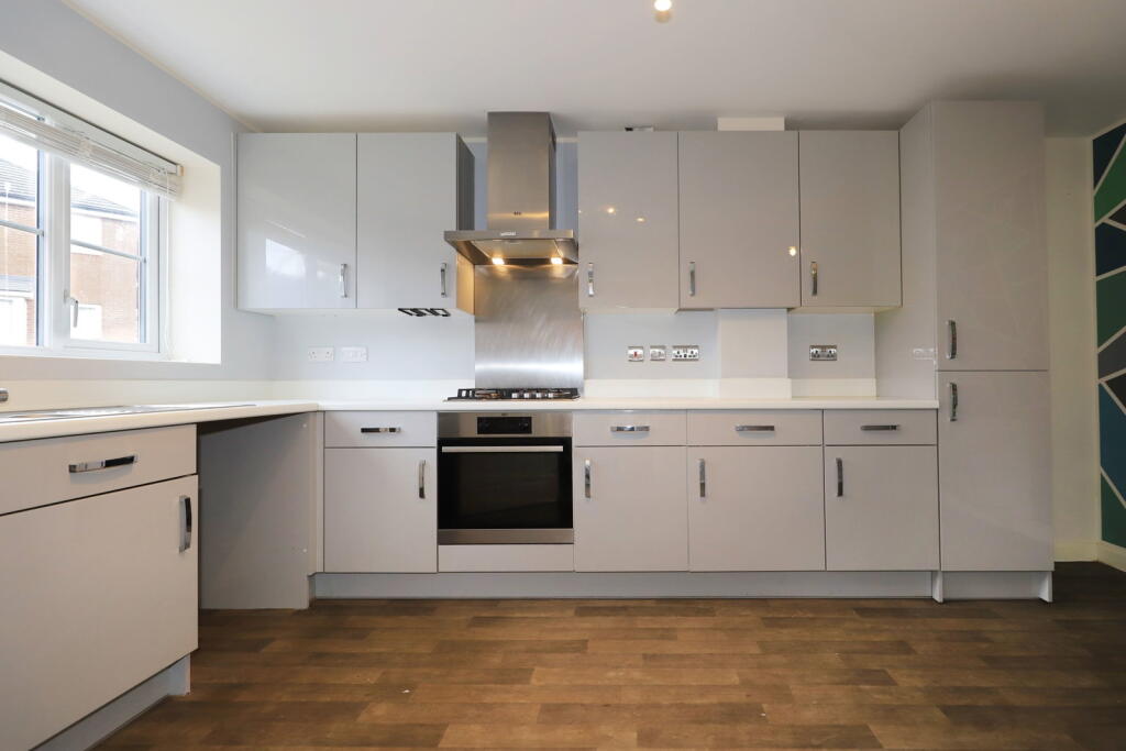 House in Dudley - View 3