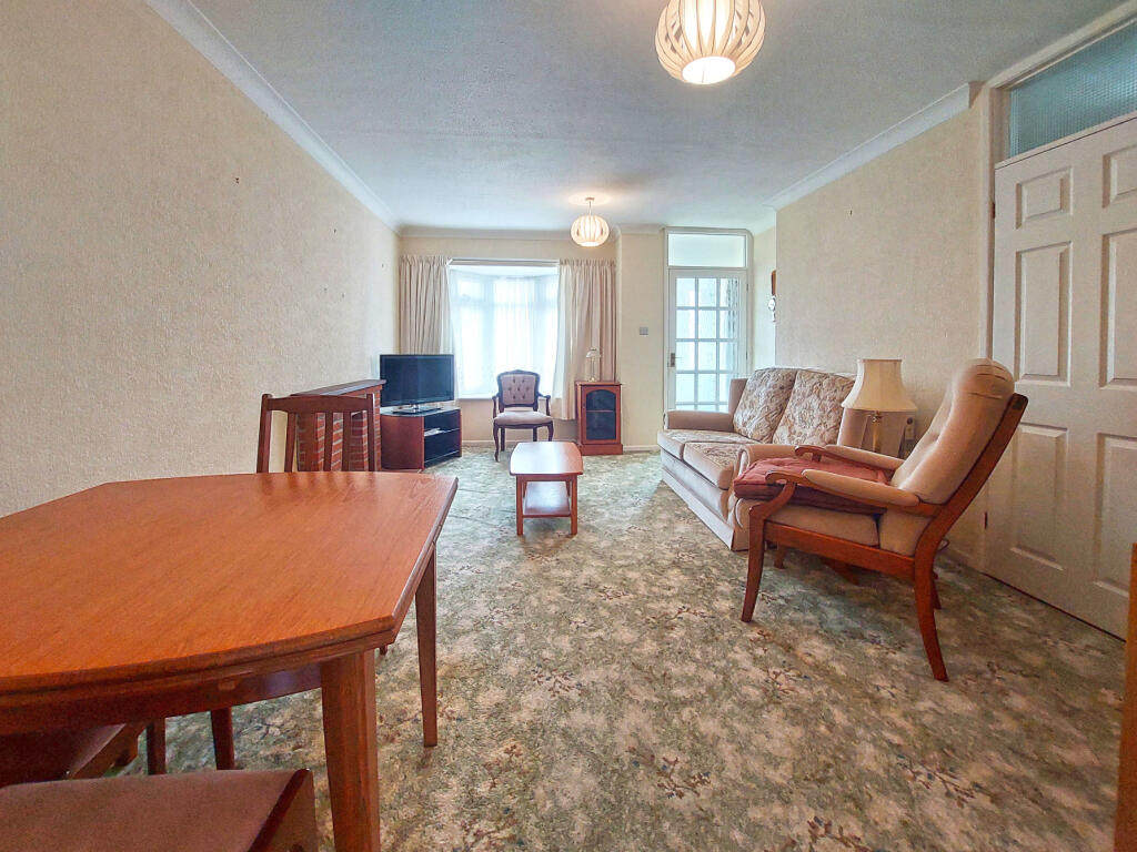 House in Southampton - View 5