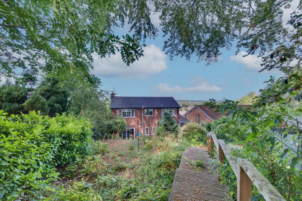 Roewood Lane, Macclesfield, SK10 photo 4