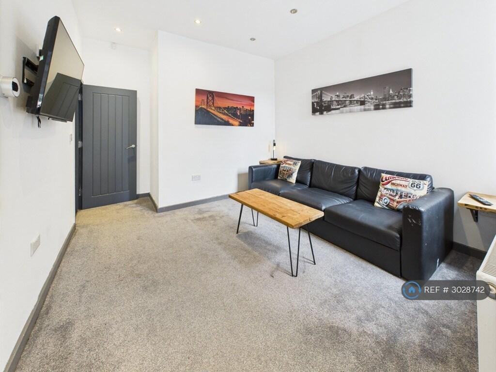 House in Coventry, Ball Hill - View 5