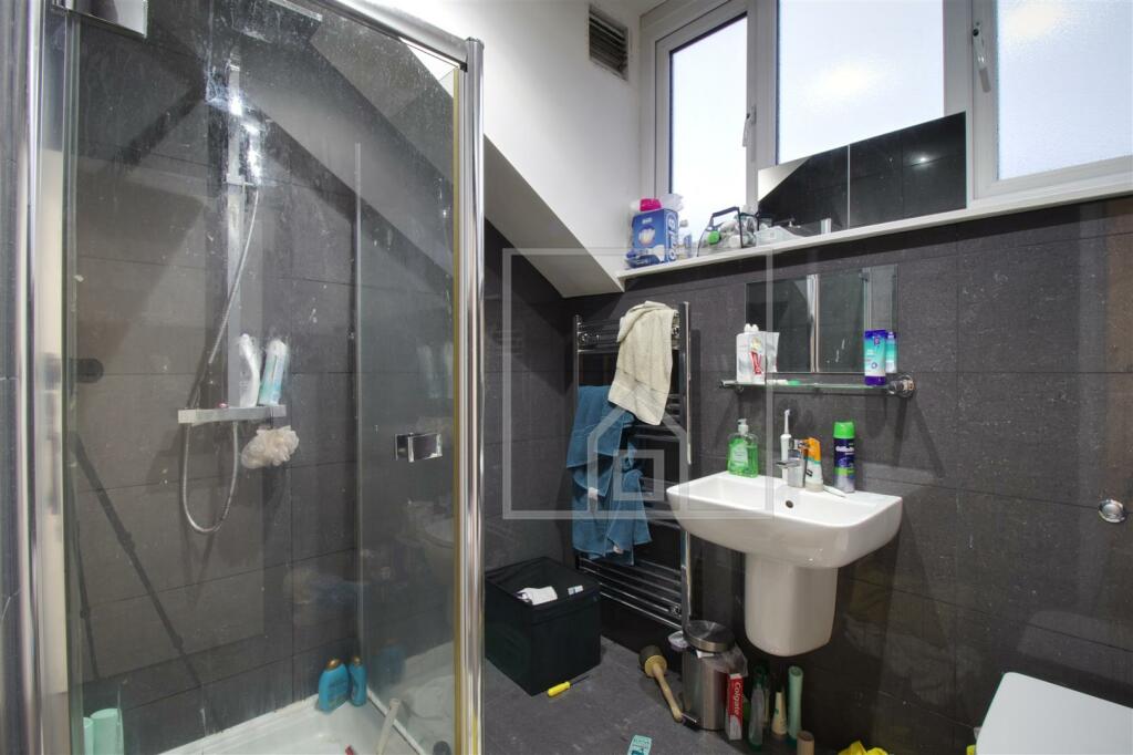 Royal Park Terrace, Hyde Park, Leeds - Поглед 6