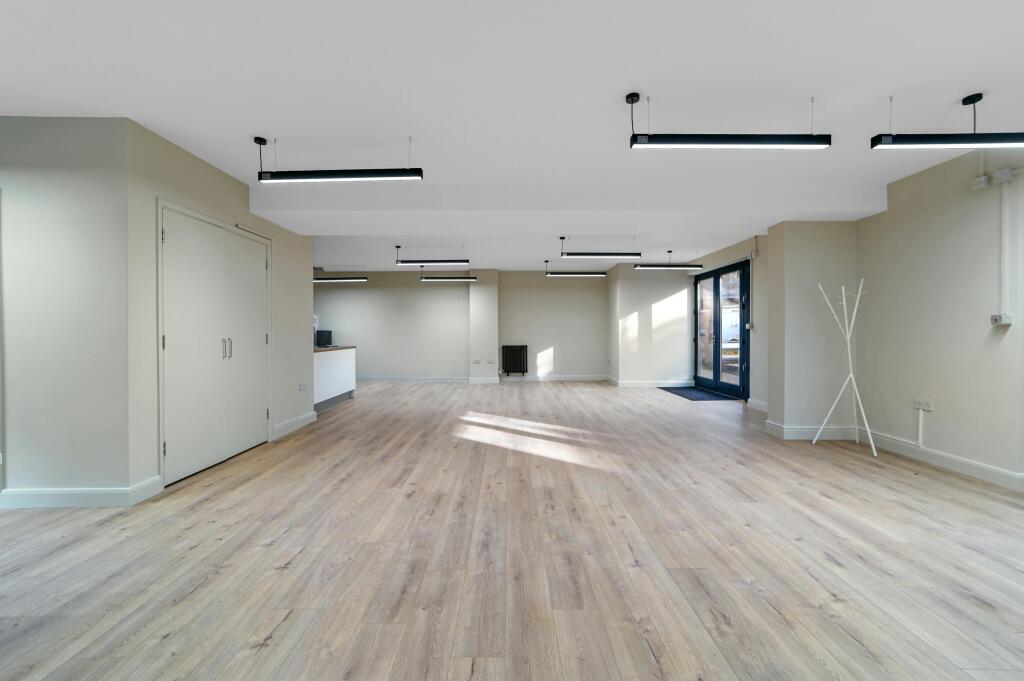 BH-BC-12WatersonStreet-6.JPG