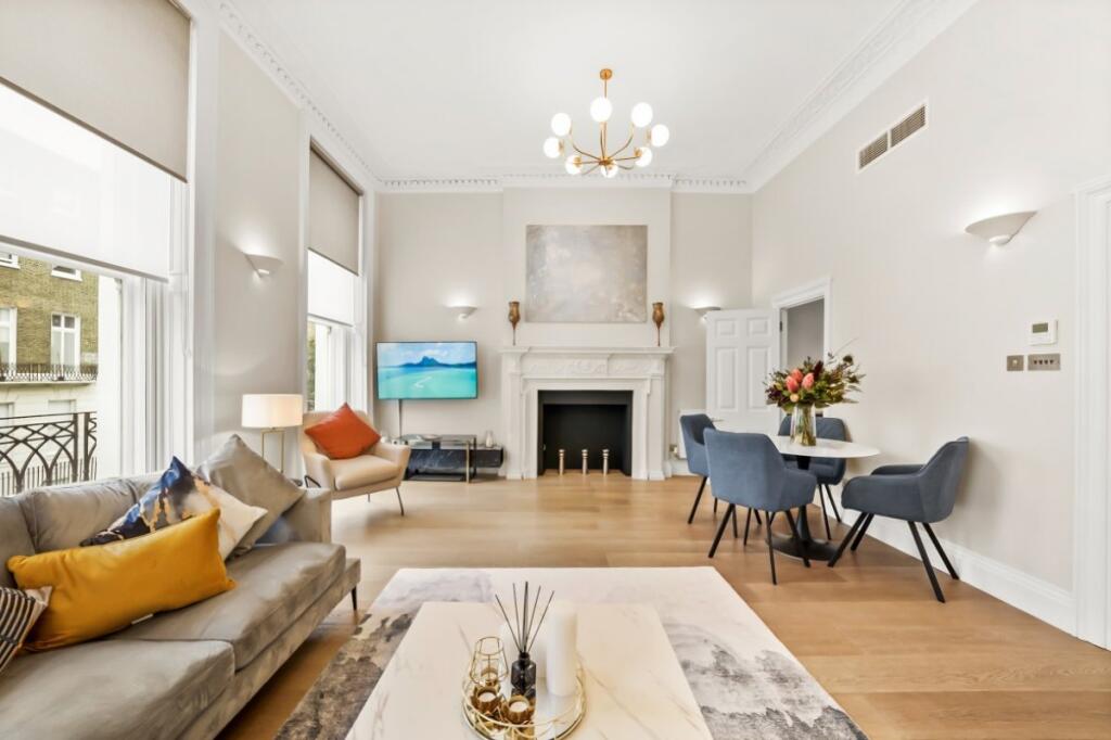 Apartment in London, City of Westminster - View 4