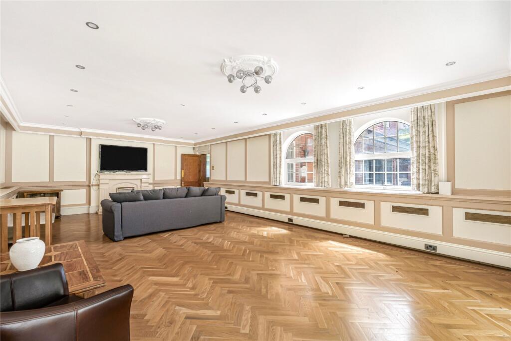 House in Guildford - More
