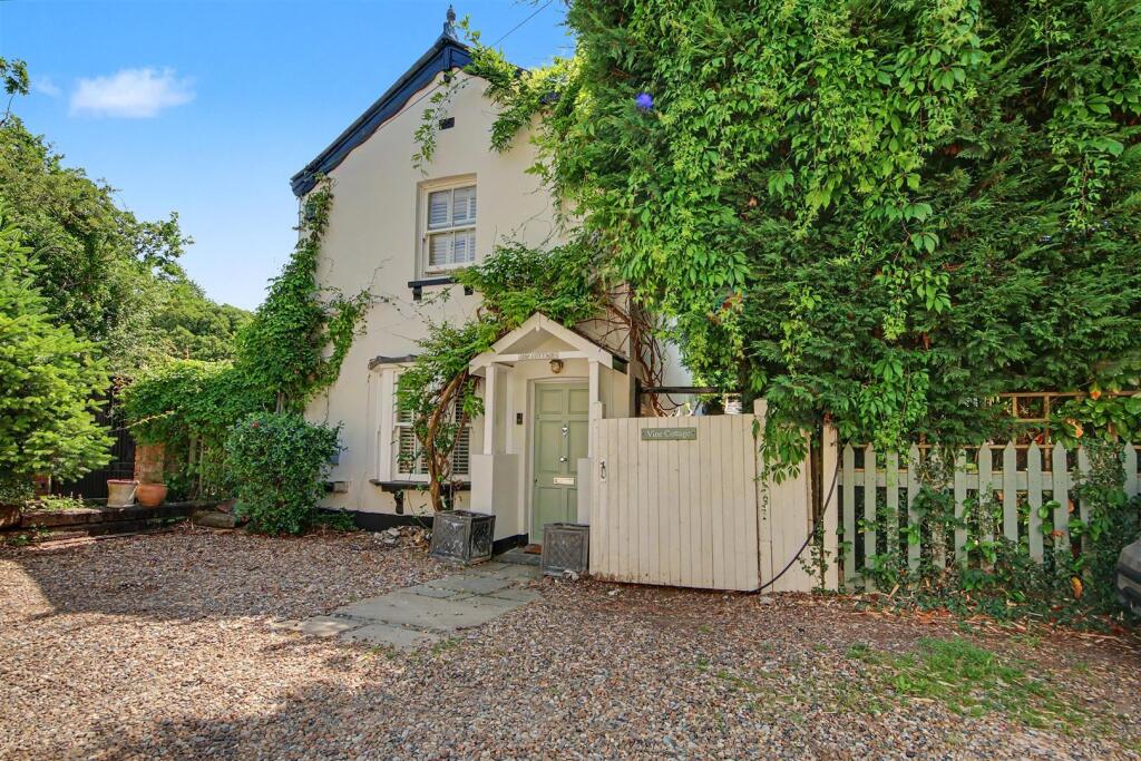 Main image of property: New Road, Letchmore Heath, Watford