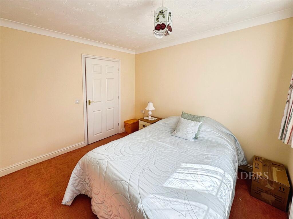 Sandringham Court, Holbeach, Spalding photo 3