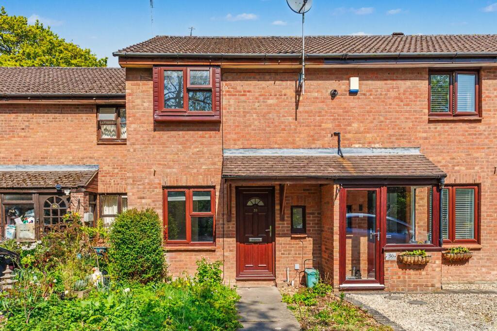 Main image of property: Turton Way, Kenilworth, CV8