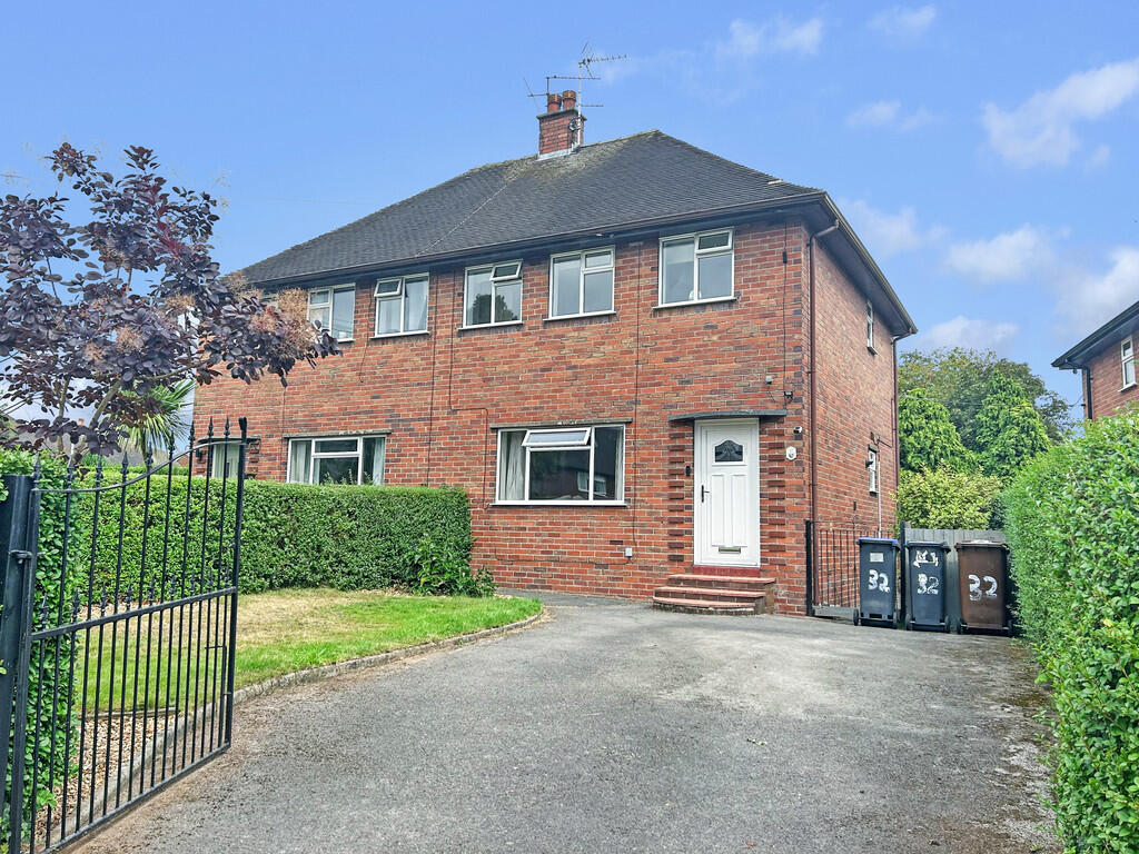 Main image of property: The Avenue, Blythe Bridge, Stoke On Trent