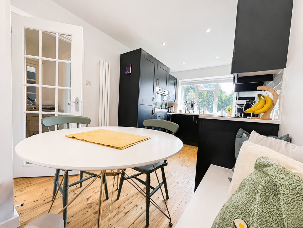 Apartment in Brighton - More