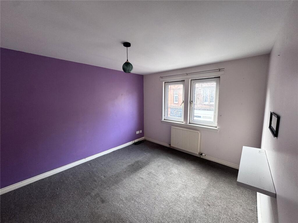 Apartment in Motherwell - More