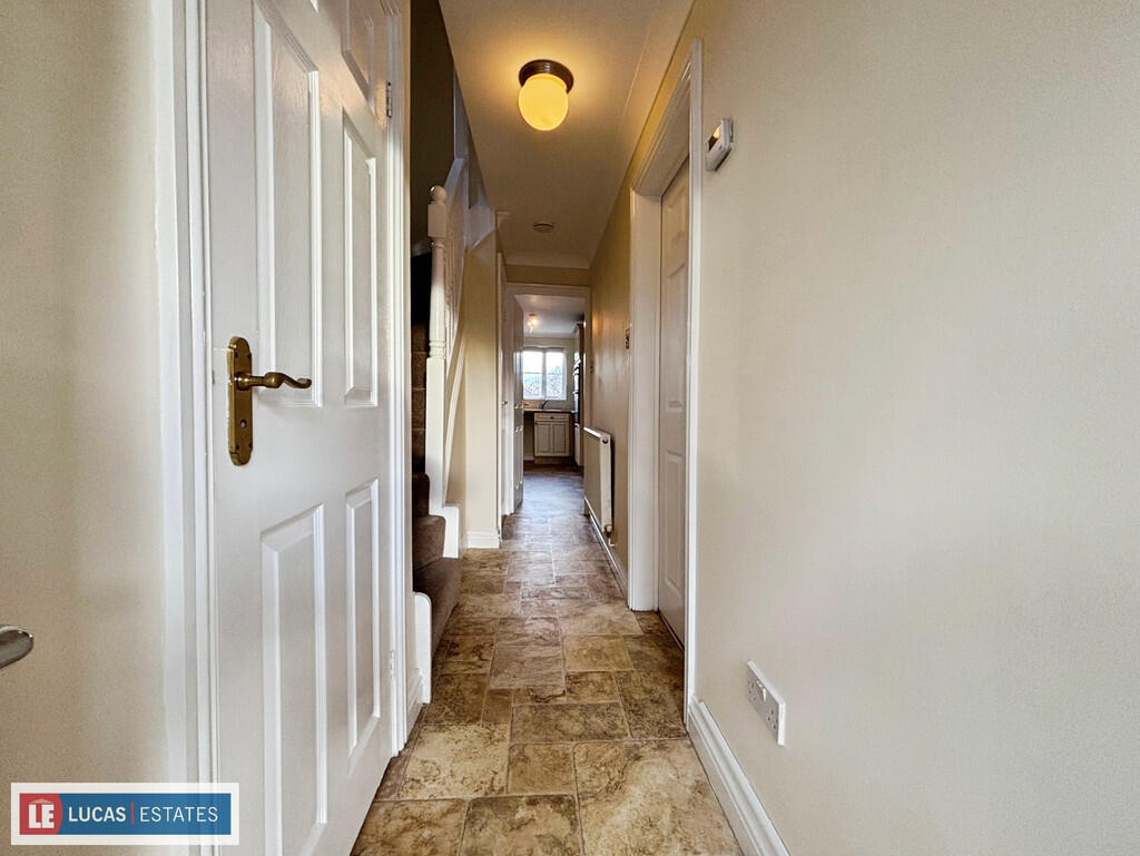 House in Blackwood, Caerphilly - More