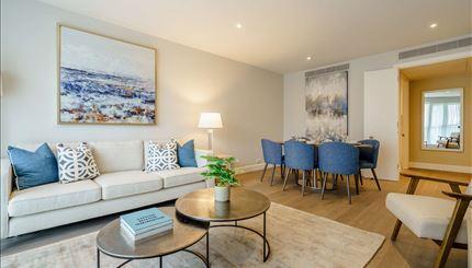 Main image of property: Circus Apartments, Westferry Circus, London E14