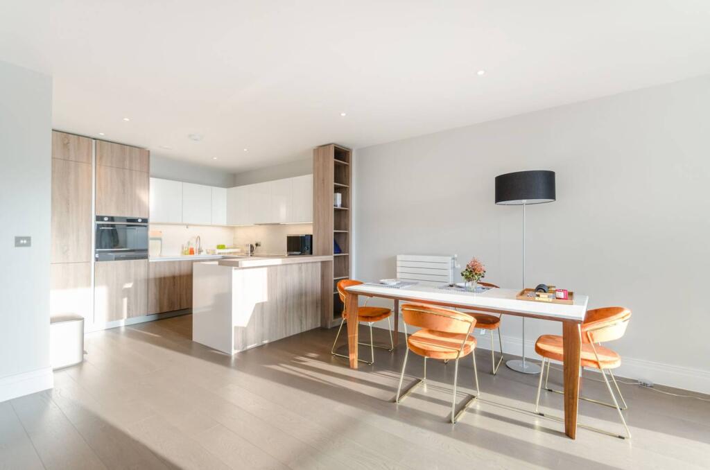 Main image of property: Queenshurst Square, Kingston, Kingston Upon Thames, KT2