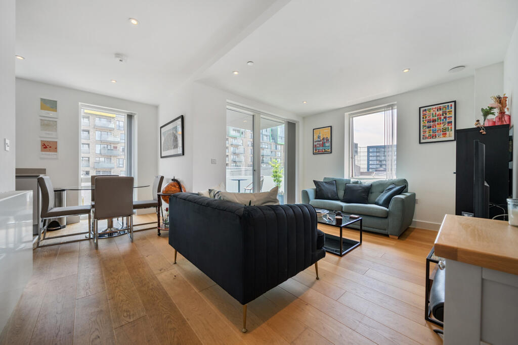 Apartment in London, Royal Borough of Greenwich - View 2