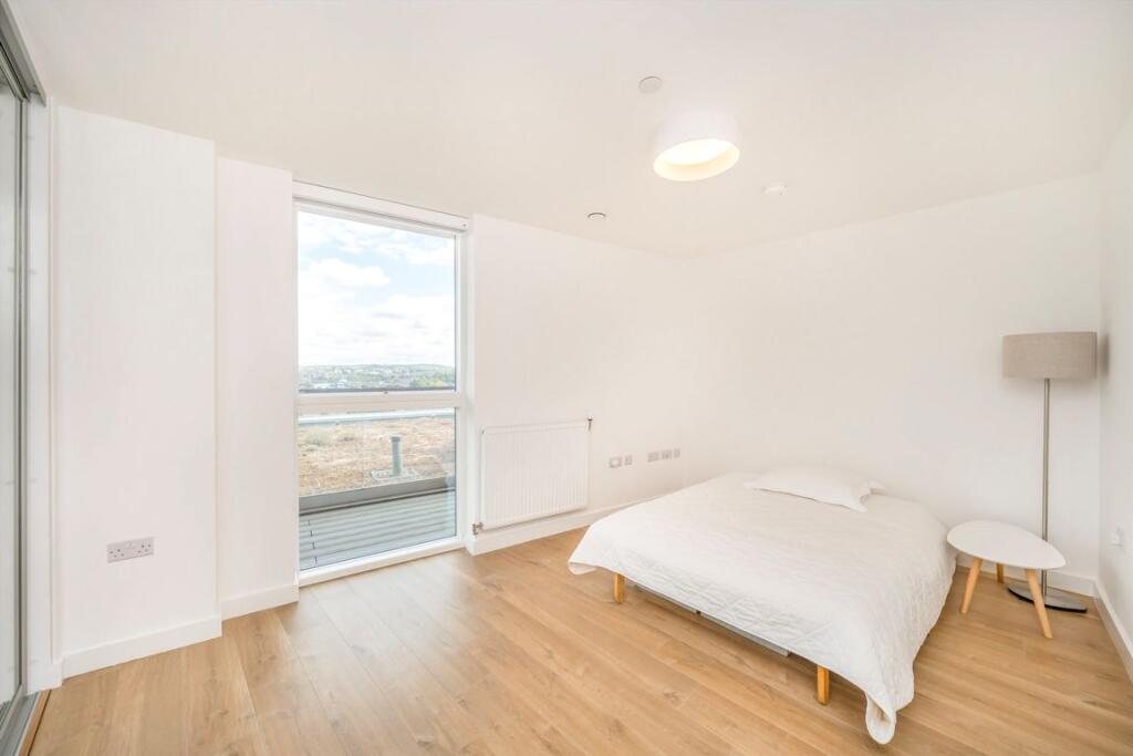Apartment in London - View 5