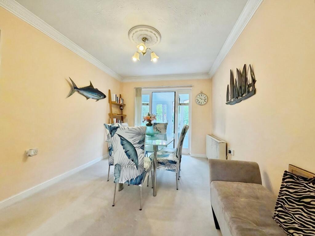 House in Tonbridge and Malling, Wrotham - More
