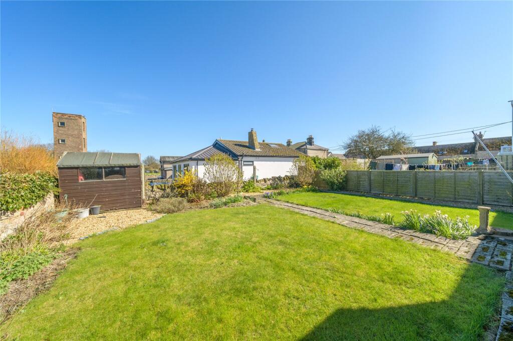 Osborne Gardens, Seahouses, Northumberland, NE68 - View 3