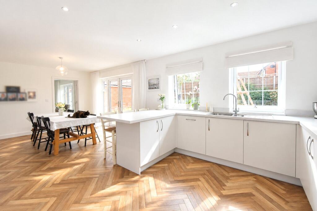 House in Reading - View 4