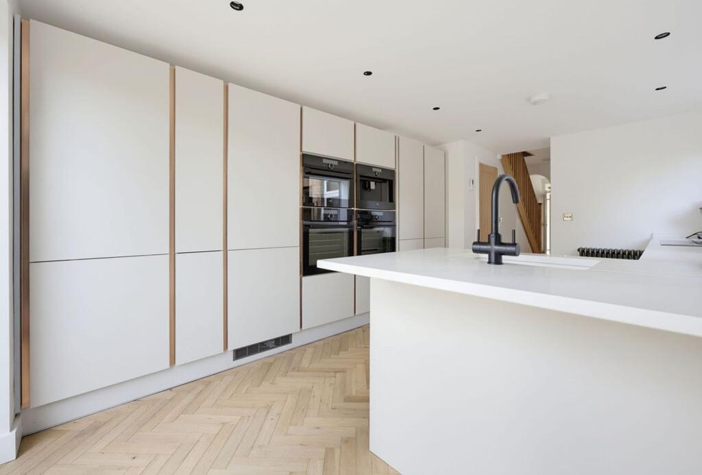 House in Poole - View 4