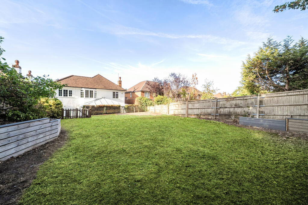 House in Tonbridge - View 5