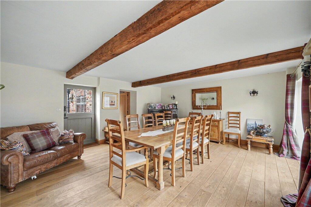 House in York - View 5