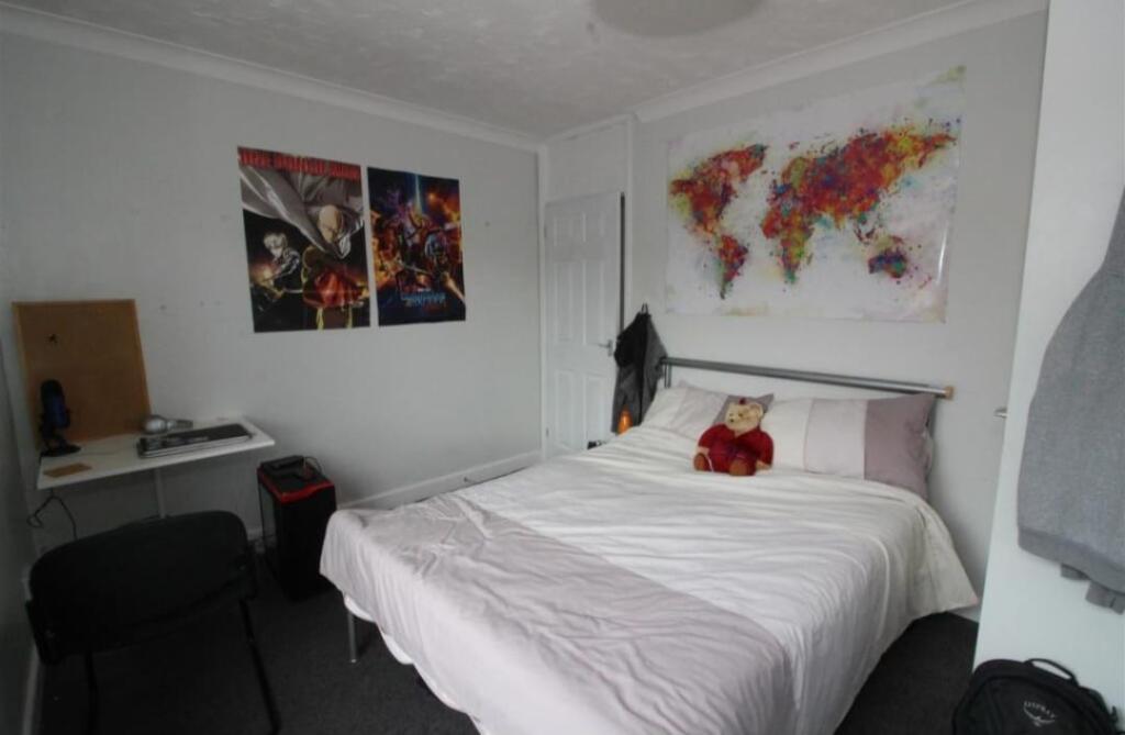 House in Norwich, Earlham Rise - View 5