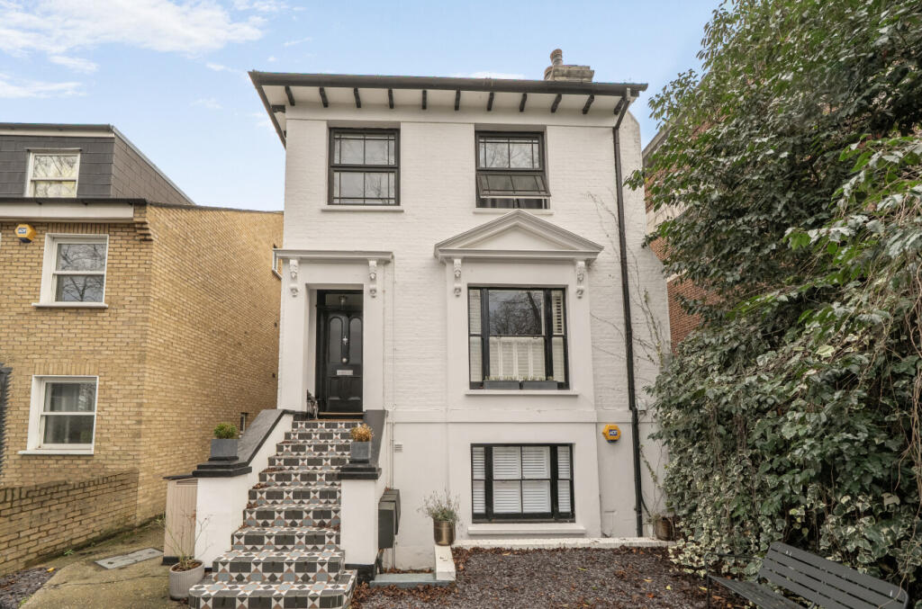 Main image of property: Hardwicke Road, London, W4