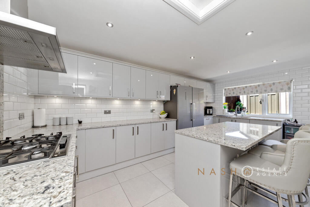 Main image of property: Aberdeen Close, Bletchley, MK3
