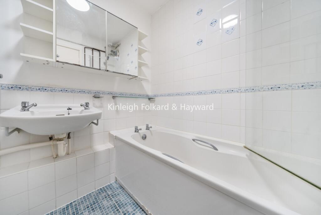 Apartment in London, New Beckenham - More