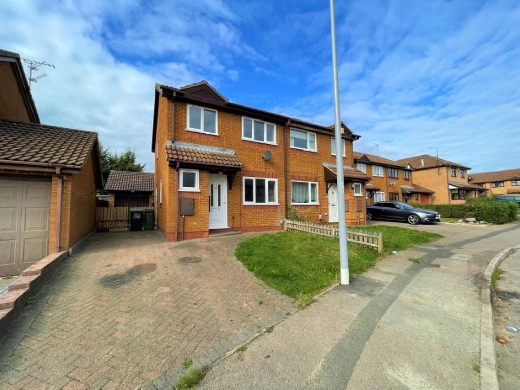 Main image of property: Dexter Close, Luton, LU3