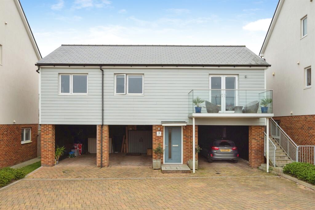 Main image of property: Elsanta Close, TUNBRIDGE WELLS
