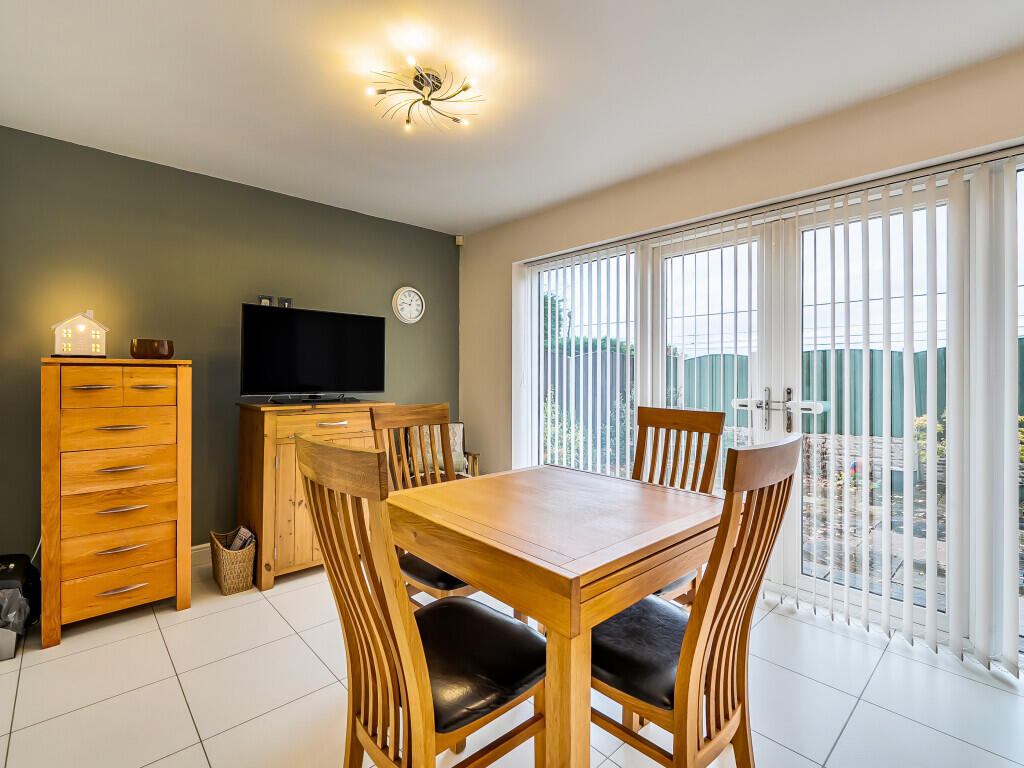 Oakenshaw Lane, Walton, Wakefield, West Yorkshire photo 4