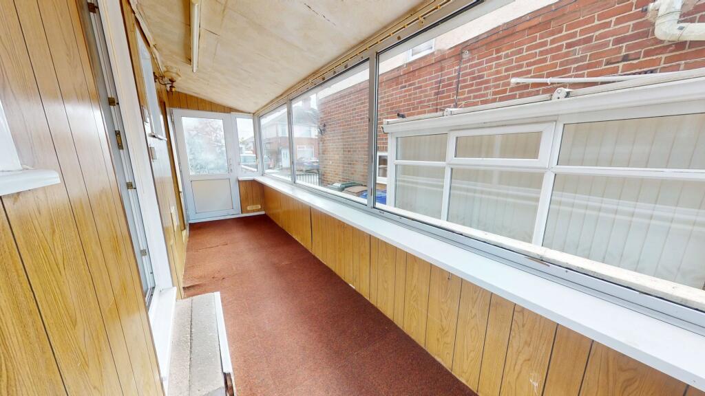 House in Stoke-on-Trent, Meir - View 5